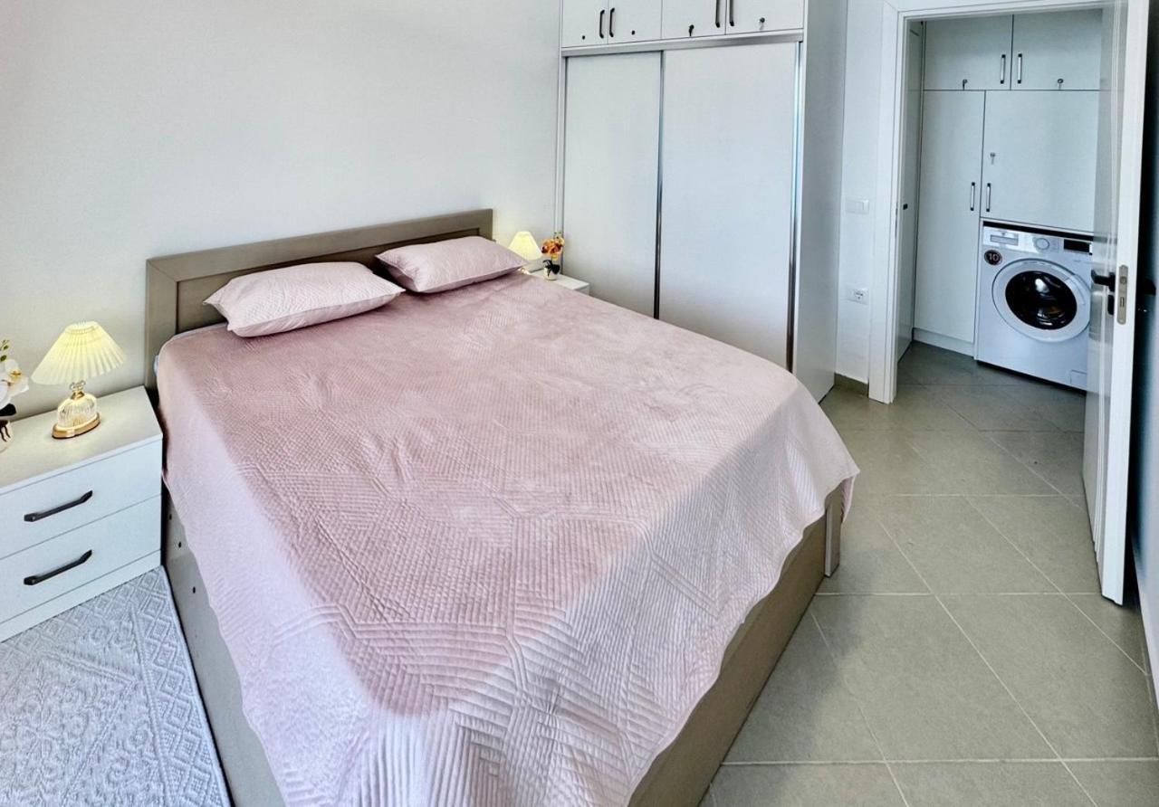 Saranda Miracle Sky Apartment ภายนอก รูปภาพ